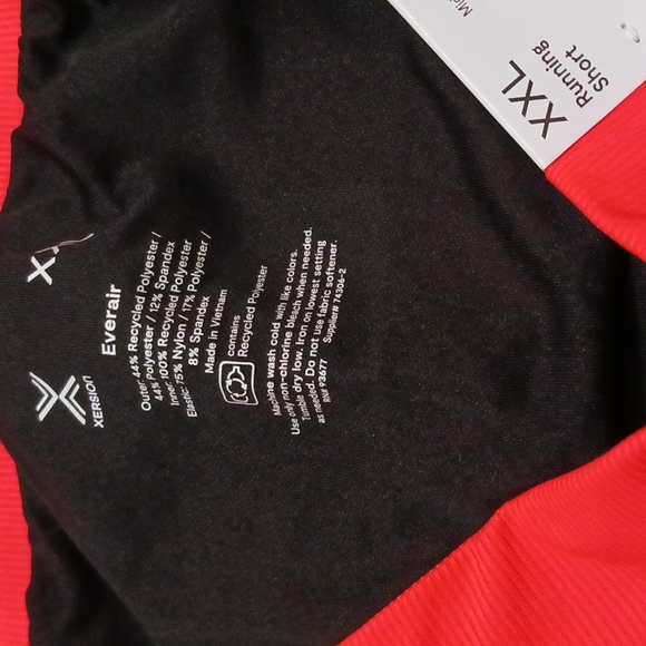 Xersion Ladies Red  Running Shorts- XXL - Picture 6 of 7